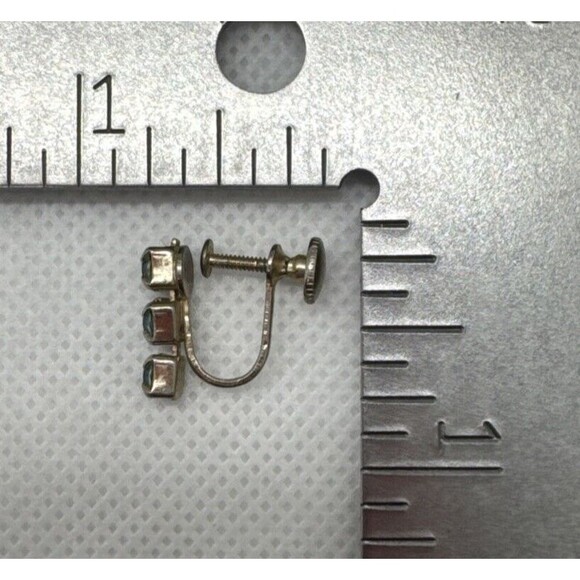 Vintage Rhinestone Light Blue Silver Tone Screw Back Earrings 1960s Retro - Picture 7 of 8